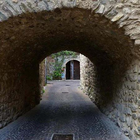 Antiche Mura Apartment *